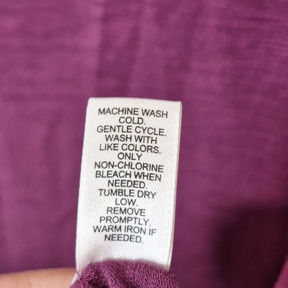 Cato Womens Top 26/28W T Shirt Pullover Short Sleeve Tunic V Neck Lightweight‎ - Picture 9 of 9